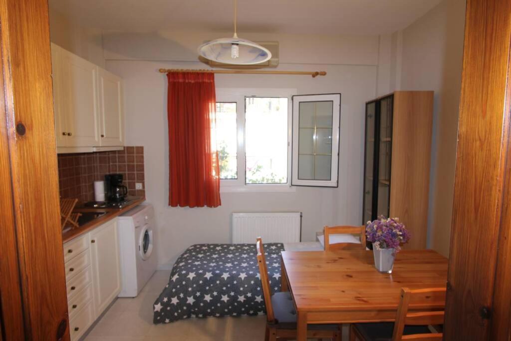 Cozy Apartment In The Heart Of The Town Argostolion Exterior foto