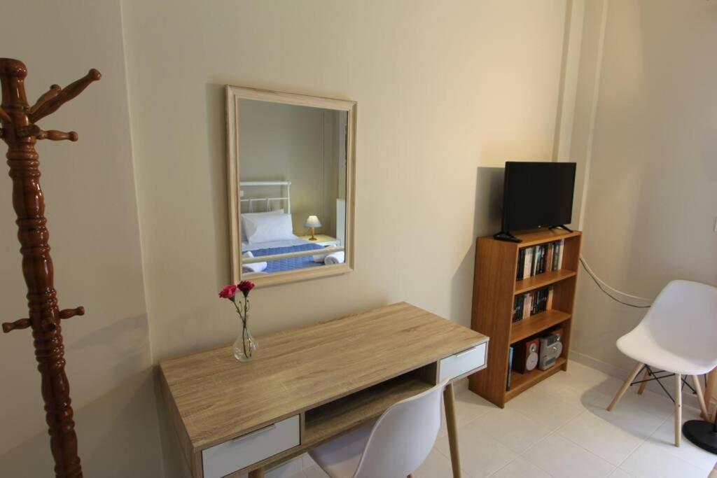 Cozy Apartment In The Heart Of The Town Argostolion Exterior foto