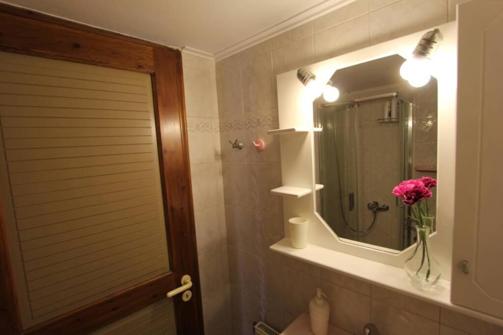 Cozy Apartment In The Heart Of The Town Argostolion Exterior foto